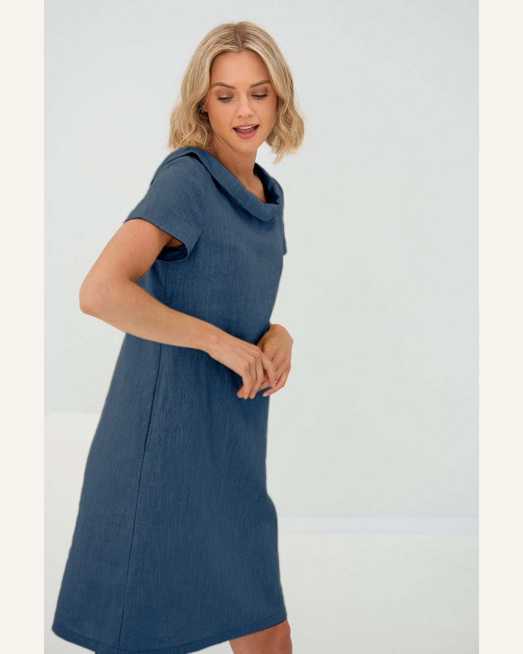 Oranges Leinenkleid mit Bootsausschnitt - Produktbild 6